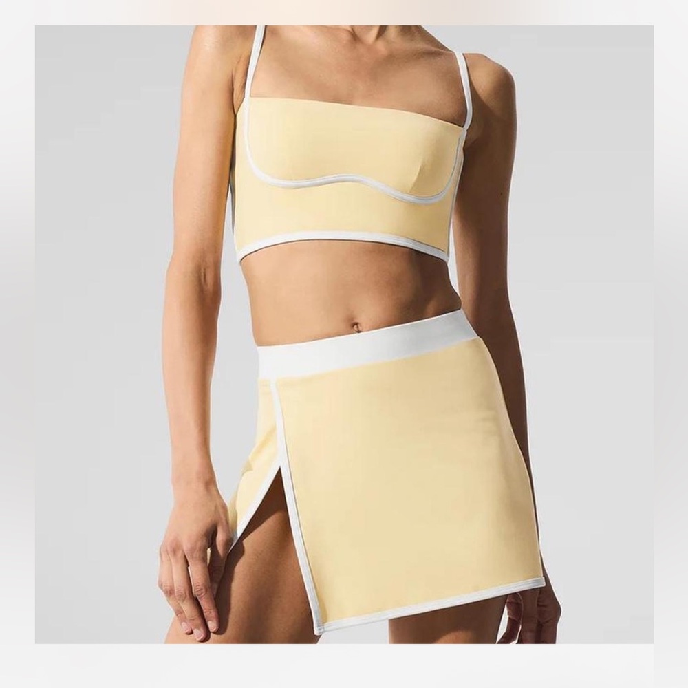 Alo yoga yellow set